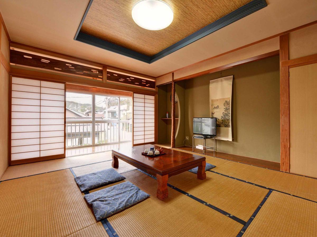 Отель Suzukiya Ryokan Daigo Экстерьер фото